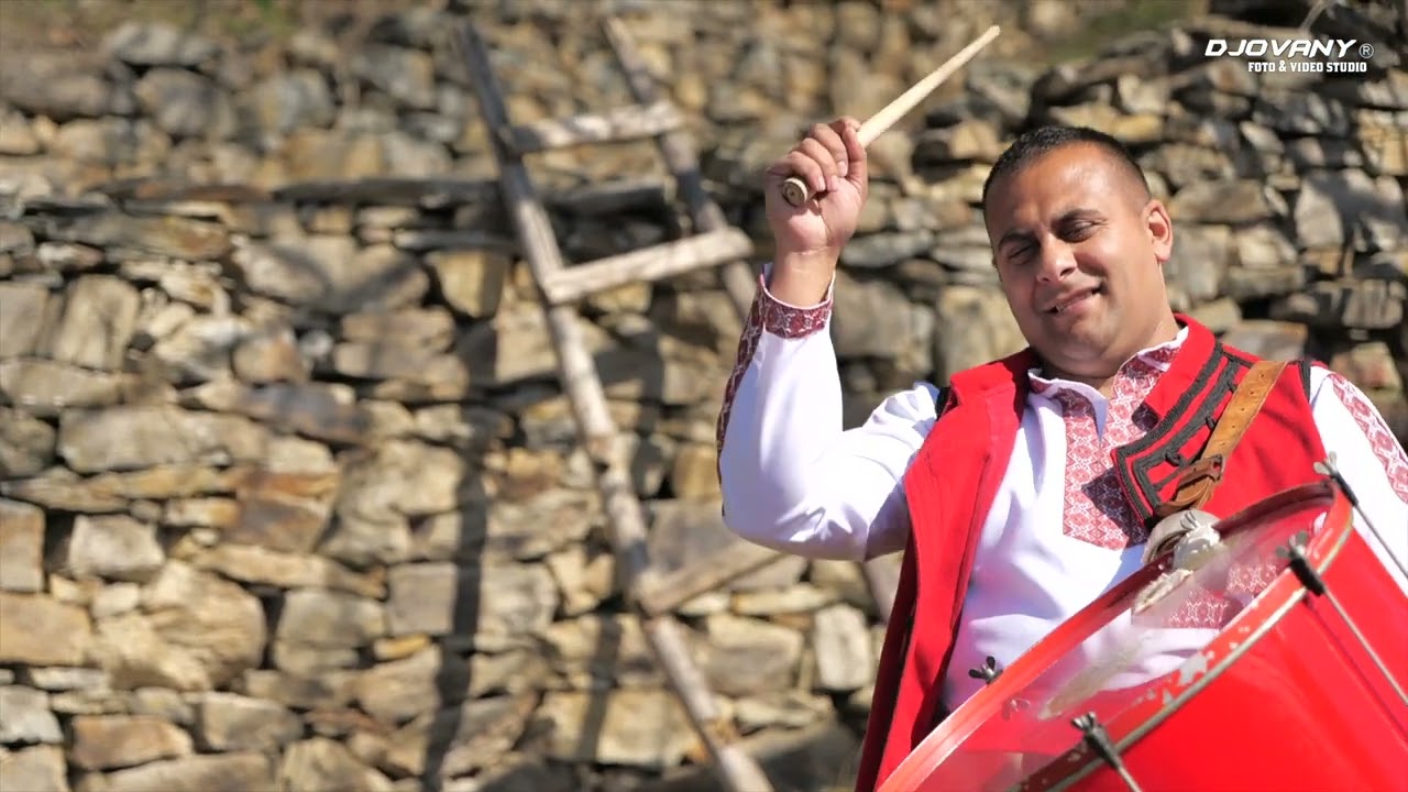 Исуф Лиманов - Спиш ли, спиш ли момне ле