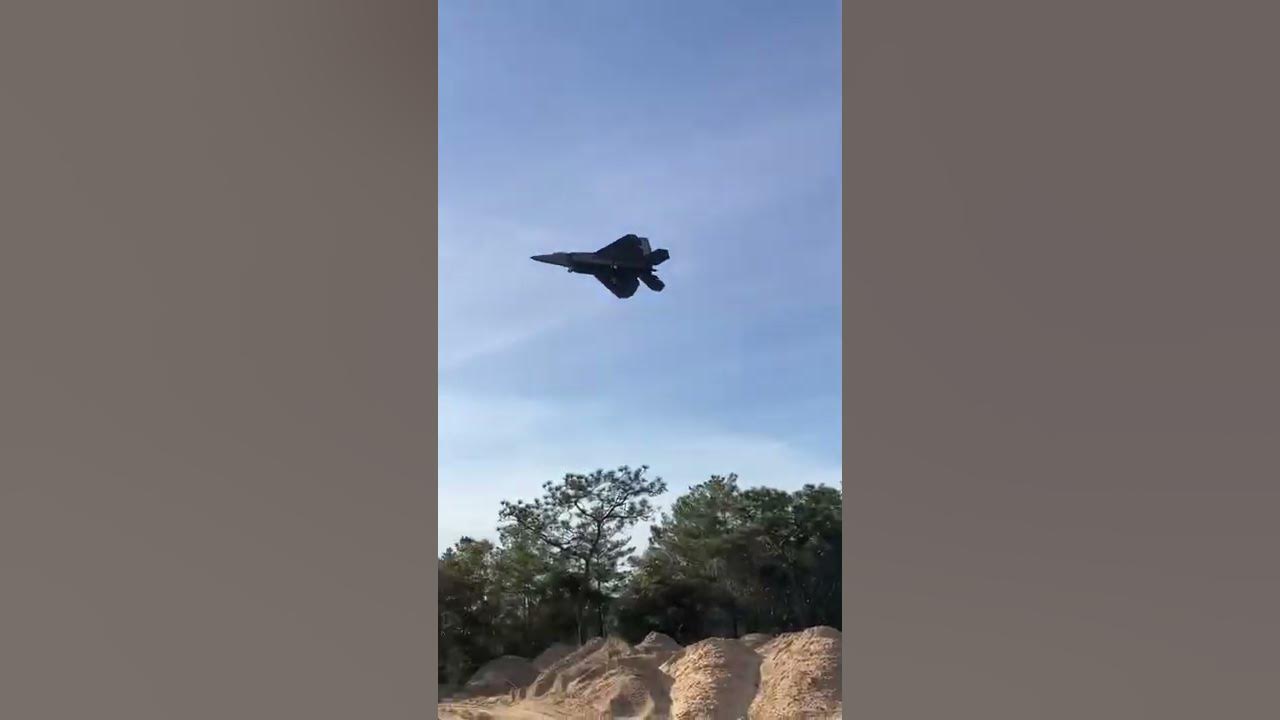 sound up for that famous F-22 howl! #shorts #aircombat