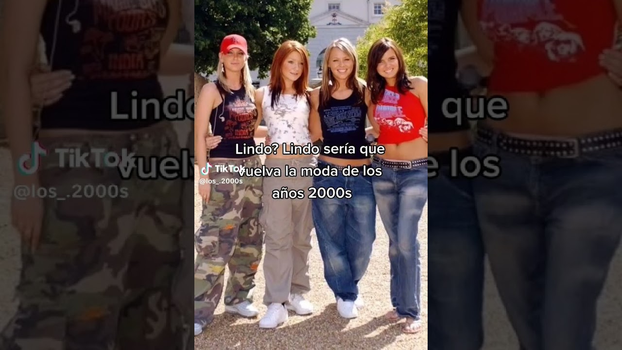 es que la moda de los 2000 es tan 😻