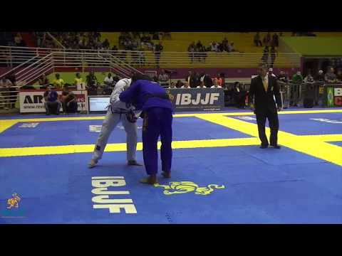 Fellipe Andrew vs