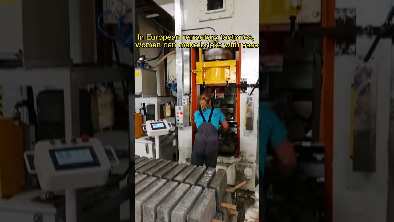 Electric screw press automation have changed the labor difficulties of refractory enterprises