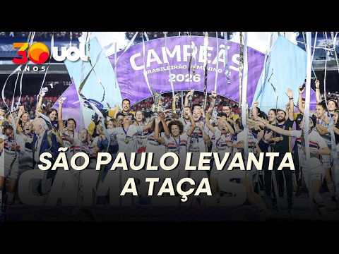 BRASILEIRÃO FEMININO: VEJA O MOMENTO EM QUE O SÃO PAULO LEVANTA A TAÇA DE CAMPEÃO!