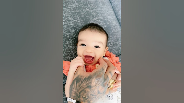 Isabella es una niña muy sonriente😍❤️