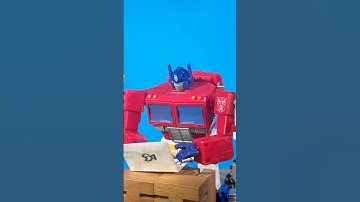 When transformers accidentally transform… #transformers#optimusprime#animation#funny