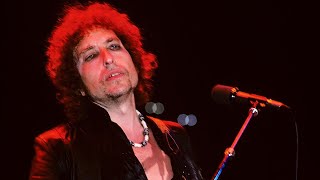 Watch Bob Dylan Stop Now video