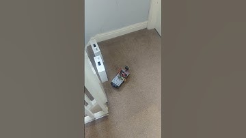 autonomous vehicle - obstacle avoidance robot. raspberry pi pico, ultrasonic sensor, servo.