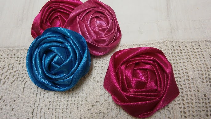 Modena Ribbon Flower Roll