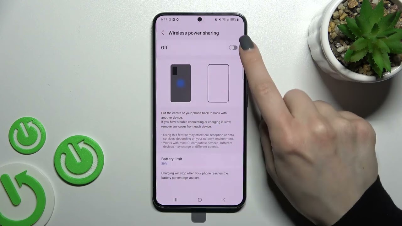 How to Turn On / Turn Off Wireless Power Sharing on SAMSUNG Galaxy S22