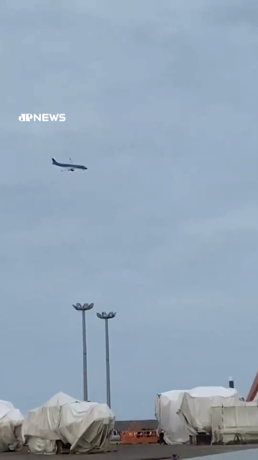 Vídeo mostra momento em que avião cai no Cazaquistão; veja