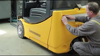 In Fast Motion: Refurbishment of Used Fork Lift Trucks by Jungheinrich