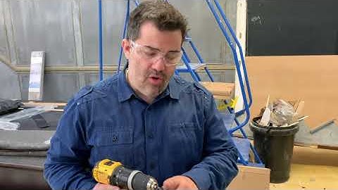 Demonstration Video showing how to adapt wall brackets so your backdrops come down horizontally