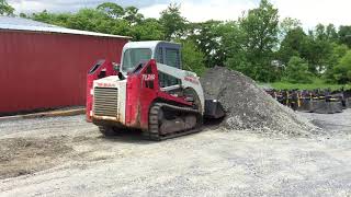 Takeuchi TL240 Skid Steer Loader