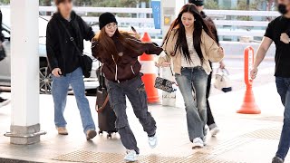 BLACKPINK “LISA leads JISOO” 지수 리드하는 리사 (블랙핑크) 출국 Departure | 인천공항 • 비몽