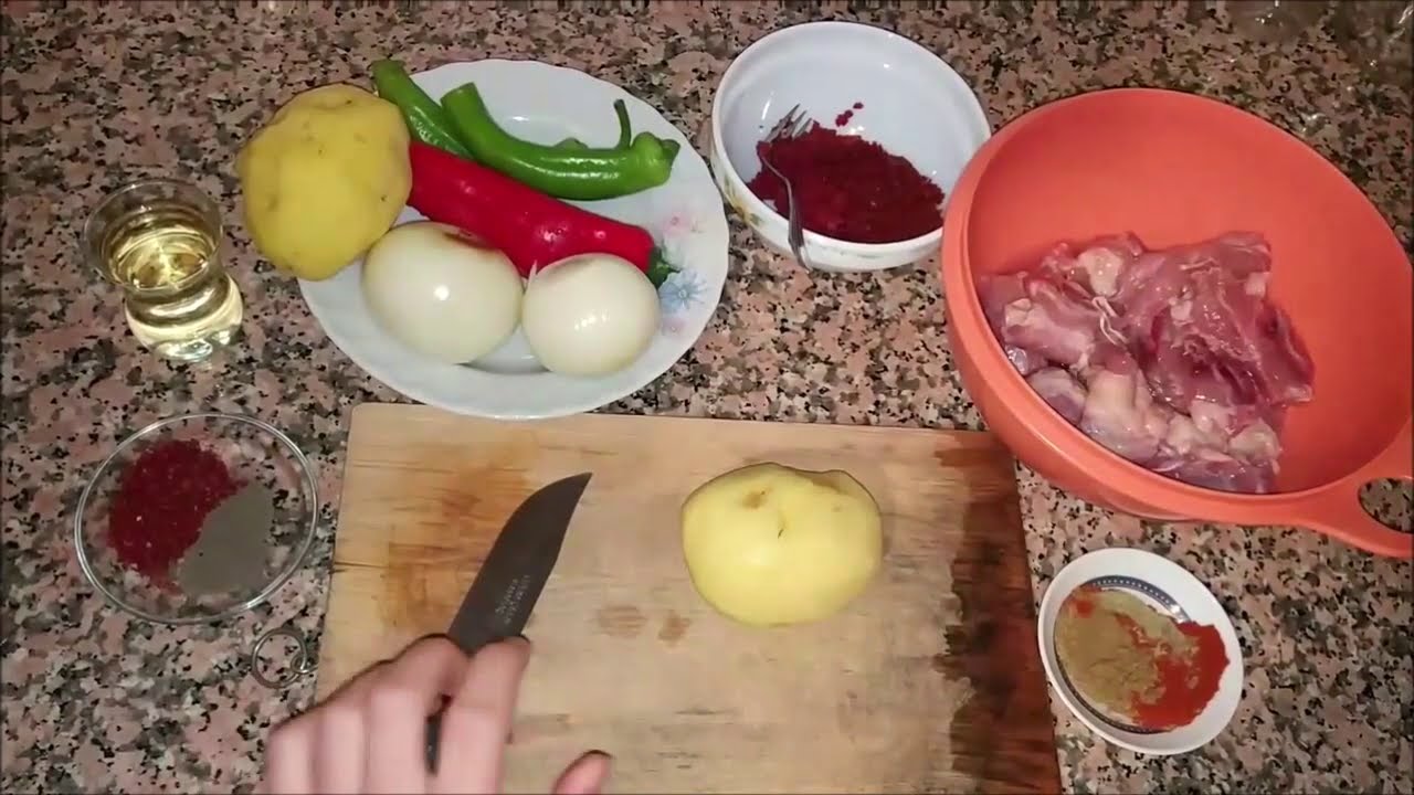 LEZZETLİ TARİFLER I Pratik FIRINDA PATATESLİ TAVUK I Öğrenci Elinden Yemekler.. [ VideoMmK ]