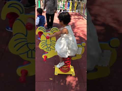 Vídeo: Como Encontrar Um Jardim De Infância