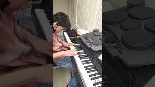 Download Lagu Abraham playing piano part 2. MP3
