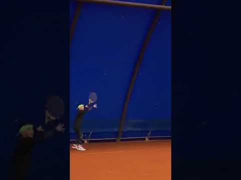 Lefty Kid with