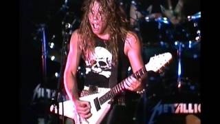 Miniatura de vídeo de "Metallica Seek And Destroy Live at The Metro 1983"