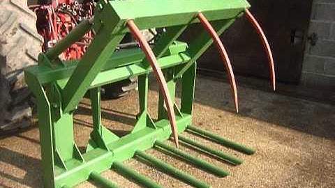 5ft Log Grab Tractor Loader JCB