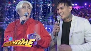 Its Showtime Miss Q And A Zeus Collins Sings On Its Showtime