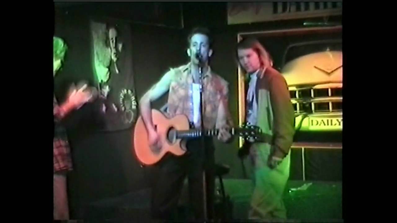 Scott Kempner-love on fire live unplugged at daily news