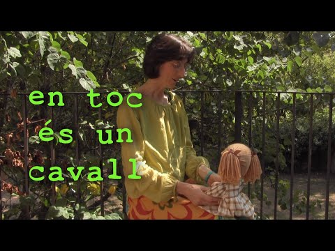 Vídeo: Com Anomenar Un Cavall