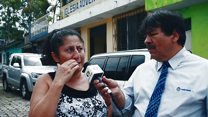 Mirna Escobar - A travs del dolor