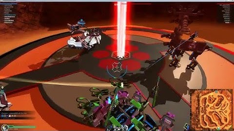 Robocraft: Cheater under the map in TDM