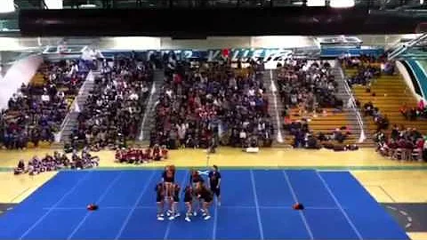 California freshmen cheer