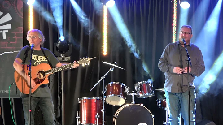 Guitarist goes off script -  Jim Toft & Mark Busby...