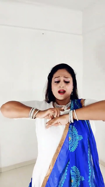 #nainowale ne #dance #differentvibe #dancecover #trending shorts #dancer #expression ❤️❤️