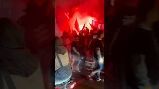 Suasana konvoi di dago bandung               #bandung #konvoipersib #backtoback #persib #persibday