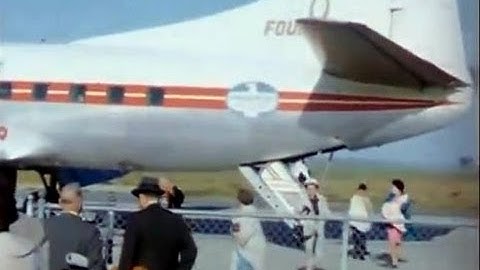 Pacific Air Lines Martin 404 - "Passengers Deplaning" - 1960
