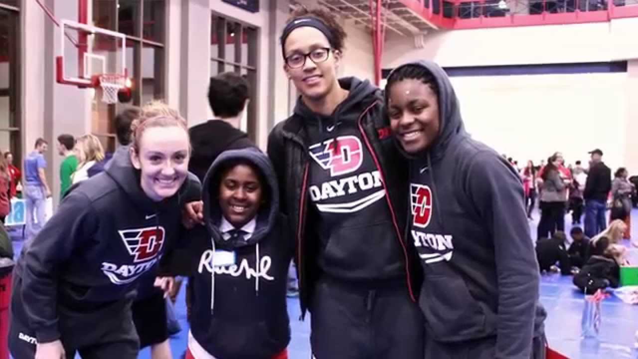 2014 University of Dayton Christmas on Campus YouTube