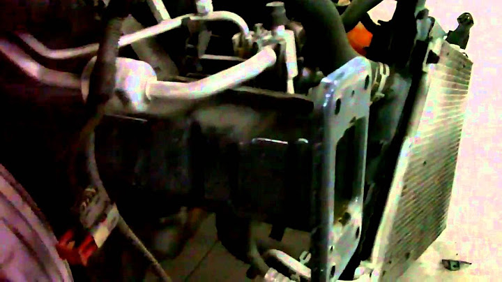 Auto Carrascosa !se ha doblado el chasis!. Opel Corsa. Taller Alicante.MOV