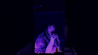 Video thumbnail of "Billie Eilish doing her moan while performing ‘bitches broken hearts’"
