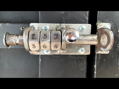 Video: Làm thế nào để bạn điều chỉnh một chốt chốt cửa?