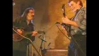 Vlasta Redl and Radim Zenkl in mandolin solo duel