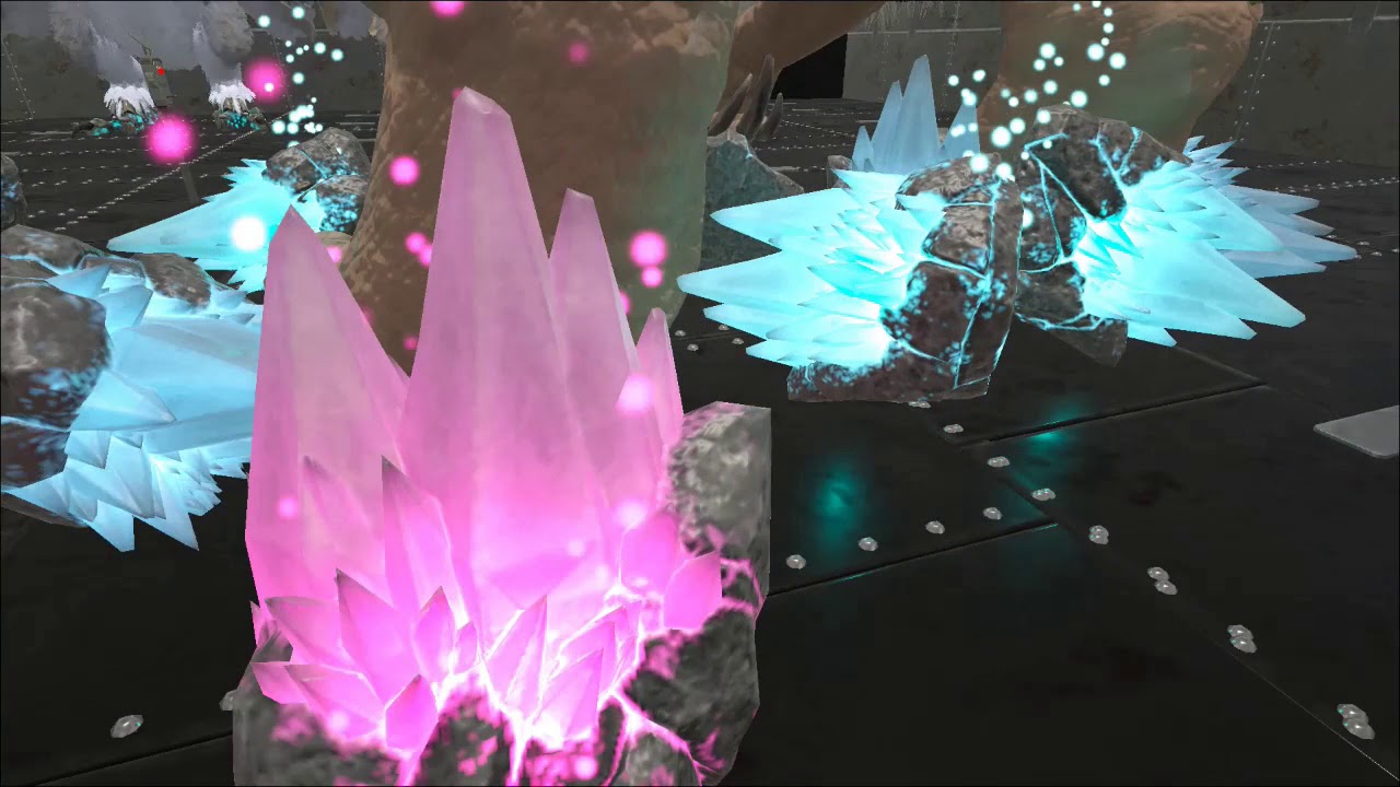 Opening 100+ gacha crystals for insane loot Ark Small Tribes PVP