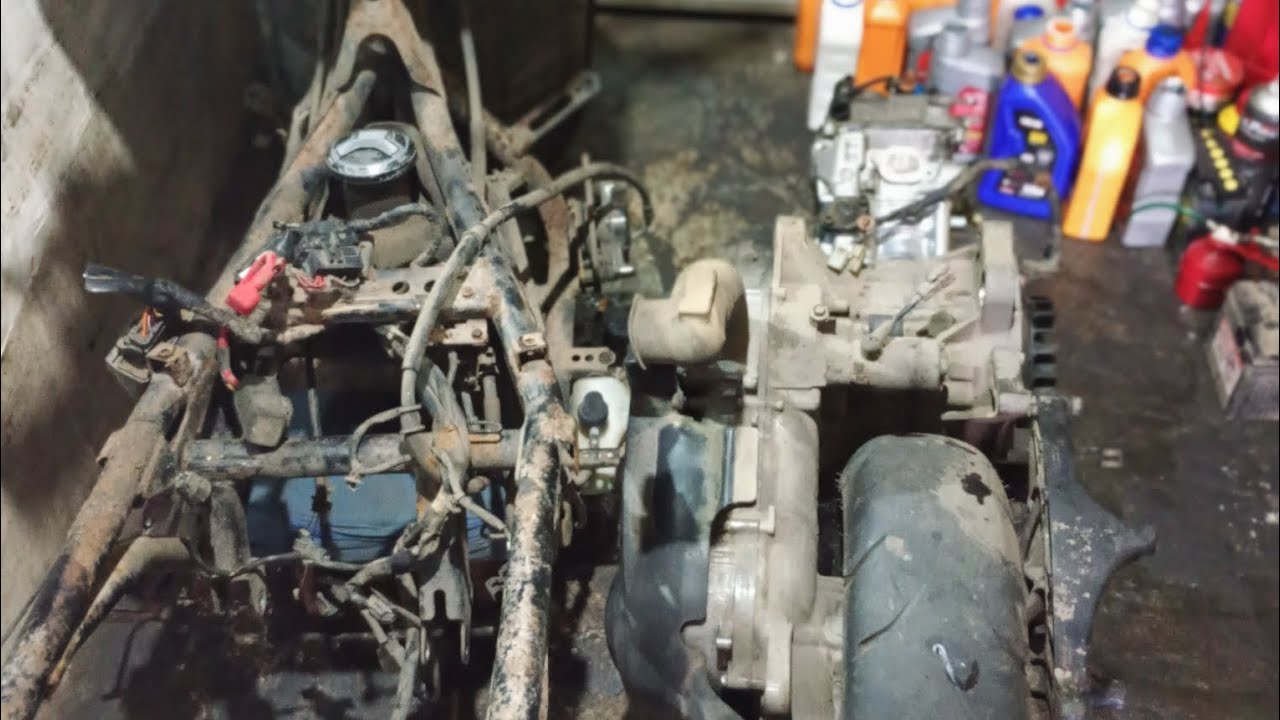 NMAX jebol rangka berkarat