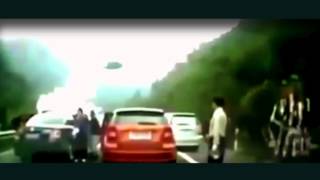 중국 대륙에 나타난 UFO;;;이거 진짜야? by 동영상공단 3,311 views 8 years ago 52 seconds