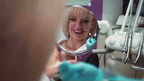 Czym s licwki porcelanowe? - odpowiada dr Magdalen...