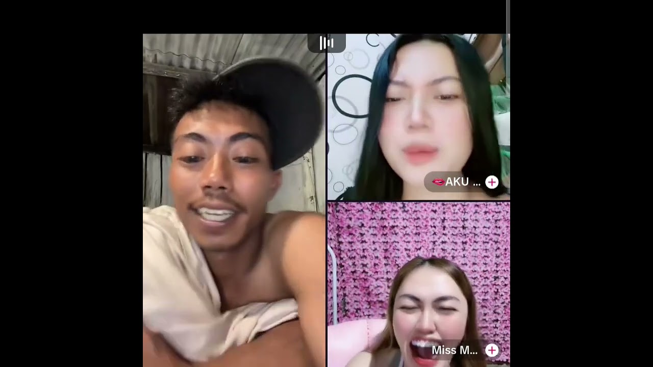 Lucu... saling hujat tapi bikin tertawa