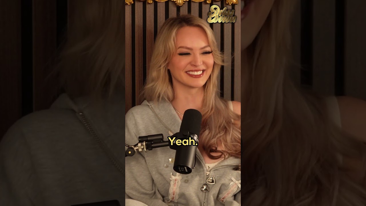 What's your favorite position? @DanielleDeNicola  #cosplay #podcast #leagueoflegends #positions