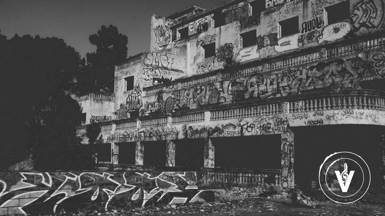 Mike Flips - Pinch Of Flava (intro)