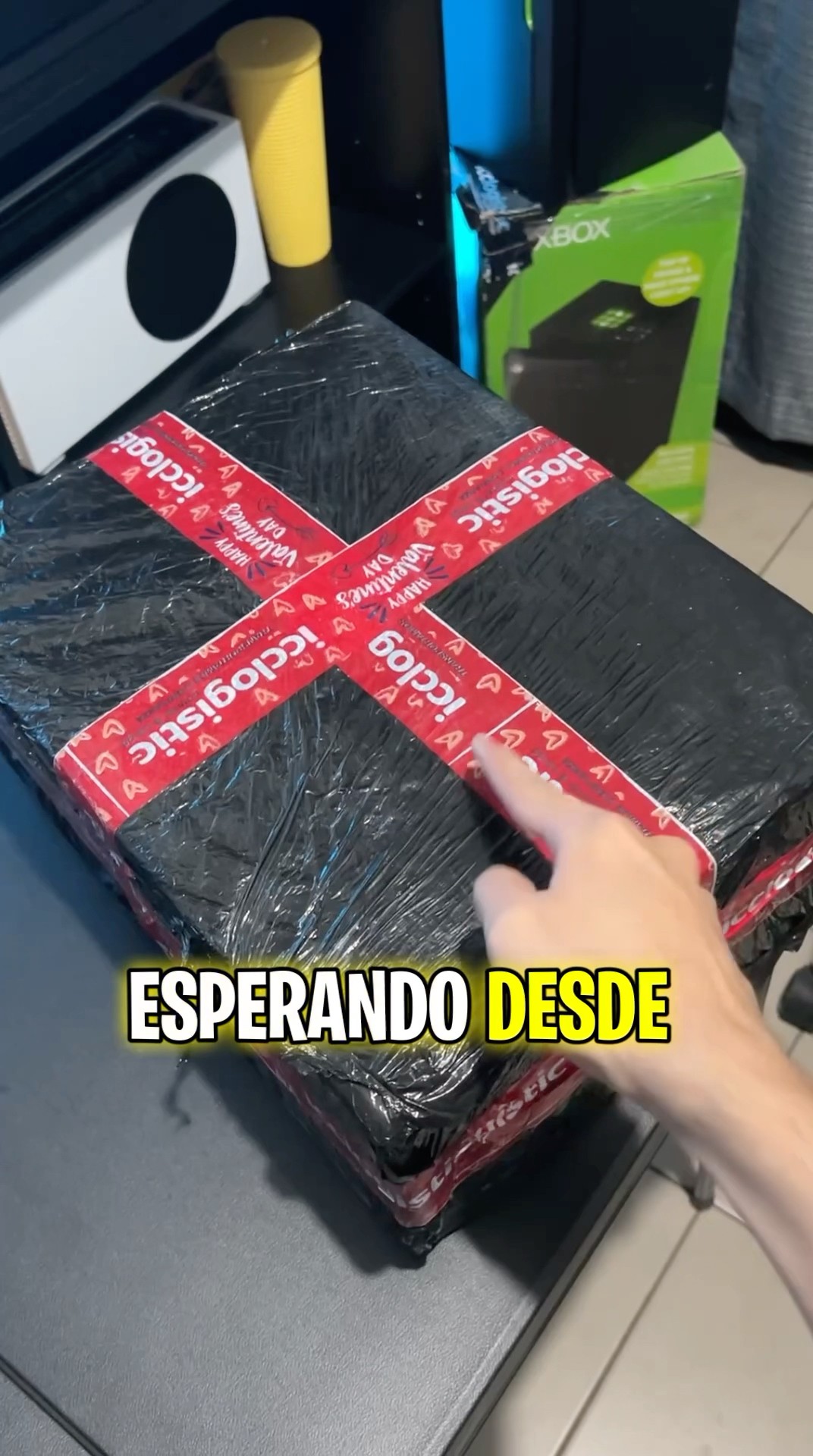 Me ha llegado un paquete bastante curioso ?? #shorts
