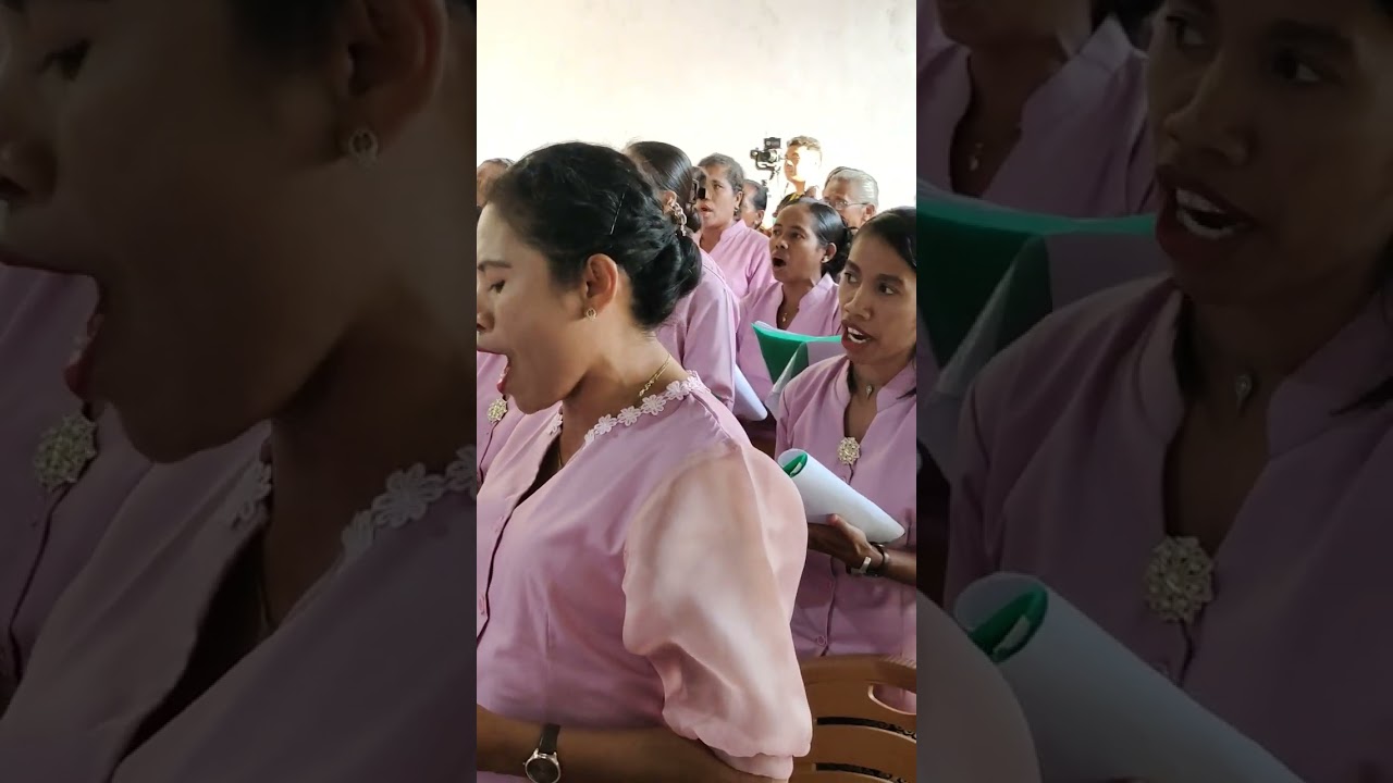 Syukuran Pesta Perak Pater Martinus Nule,SVD dalam lagu pembukaan Aim Het Tam Tek Sonaf Usi Neno