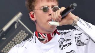 Video thumbnail of "Machine Gun Kelly : Wonderwall (Oasis cover) + Bad Mother Fucker, live @ Download Festival, UK 2017"