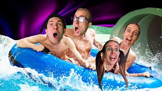 видео: ЯЖЕМАТЬ В АКВАПАРКЕ 😱 Мыжсемья впервые катаются на водных горках картинка: ЯЖЕМАТЬ В АКВАПАРКЕ 😱 Мыжсемья впервые катаются на водных горках