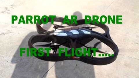 PARROT AR DRONE FIRST FLIGHT AND FIRST CRASH !!!!